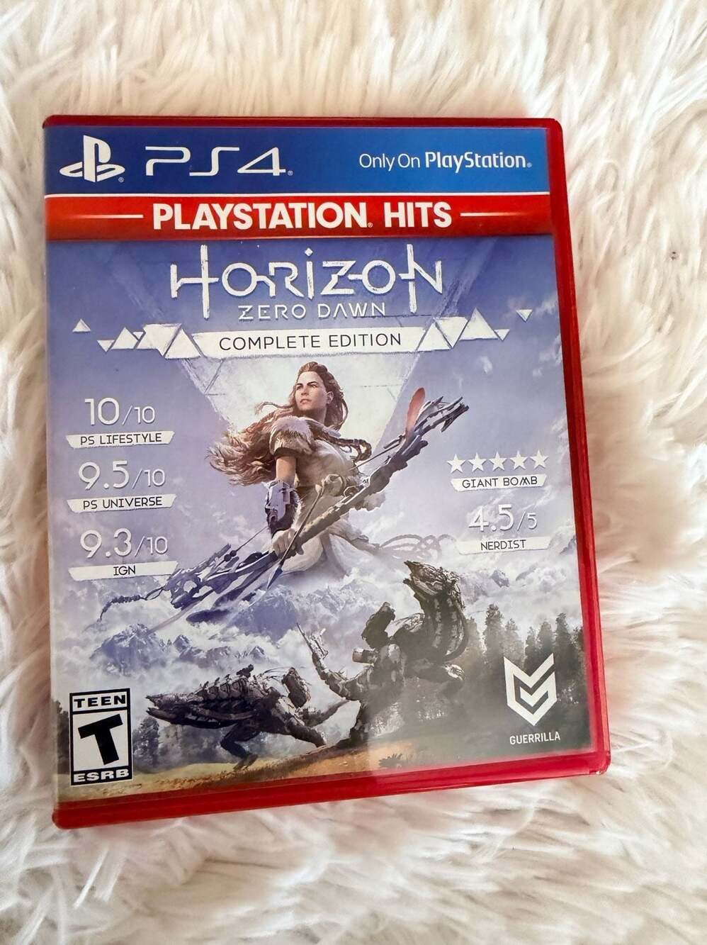 Horizon Zero Dawn Complete Edition PlayStation Hits (PlayStation 4)